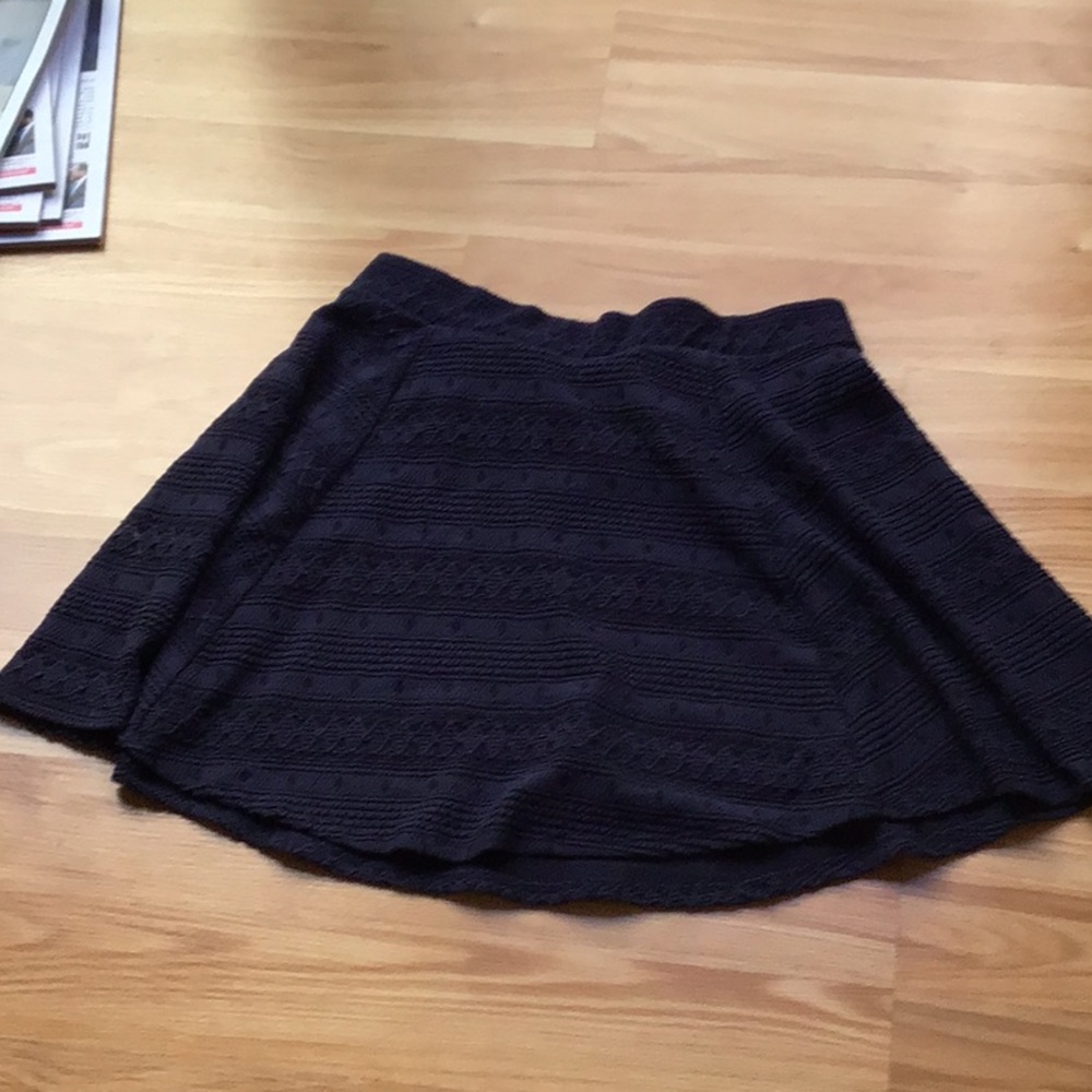 H&M patterned skirt